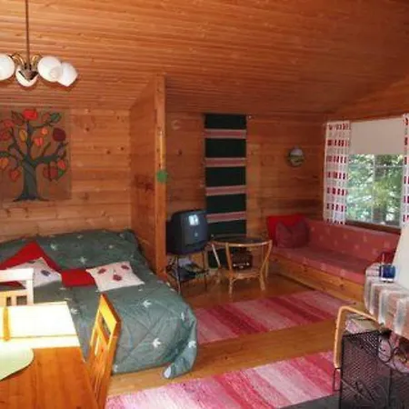 Holiday home Raanumoekki 4 By Interhome Lampsijarvi